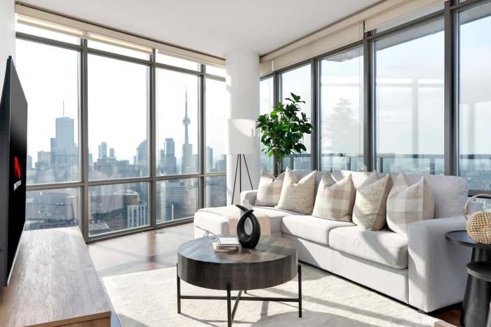 Above the City Designer Sub-Penthouse Oasis