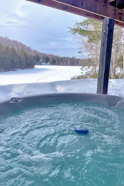 Lakefront Cottage w Hot Tub, 27 Private Acres