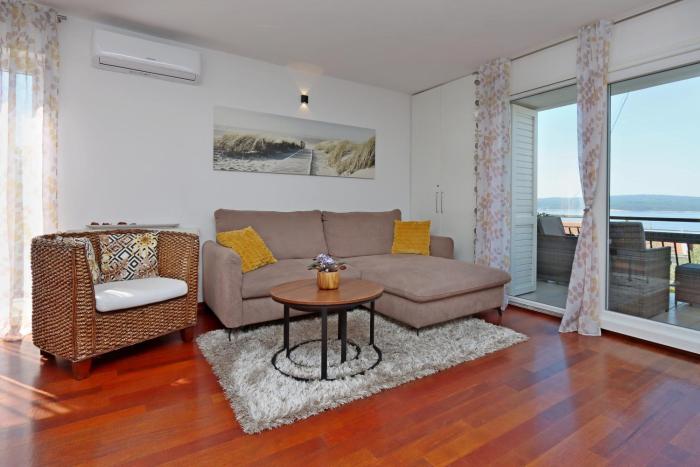 Apartments with parking space Dramalj, Crikvenica - 25842