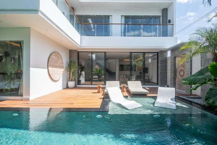 Expansive Loft 200m from Canggu Beach Haven