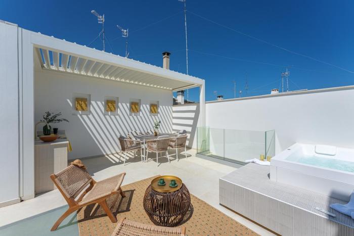Volta Nova Terrace Historic Jacuzzi Retreat