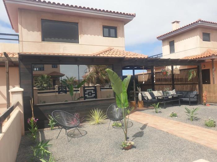 Villa Wind Sheltered, Big chill out,3 rooms,2 bath