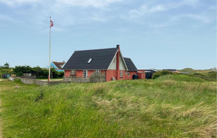 Lovely Home In Harboøre With Wifi