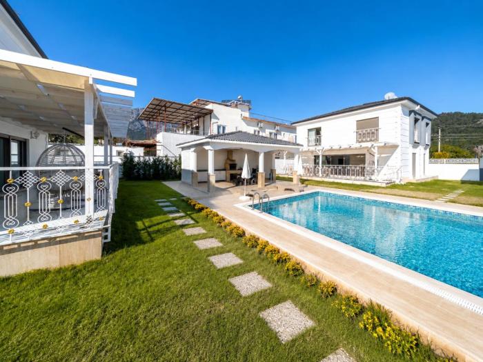 Luxury Villa in a Peaceful Neighborhood with Pool