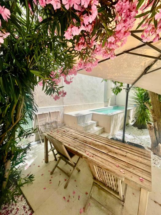 NOCNOC - Le Zellige - Petite piscine et jardin en ville