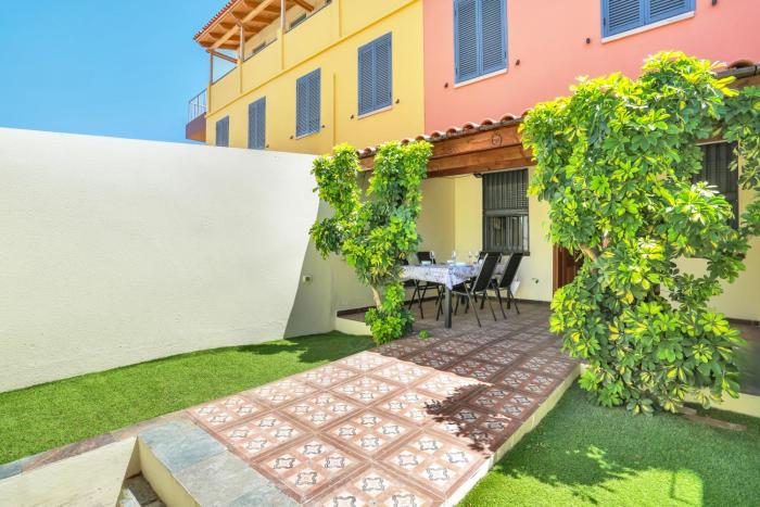 El Castillo - Near Golf & Beaches in South Tenerife