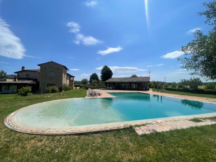 Ficola Private LUXURY ESTATE