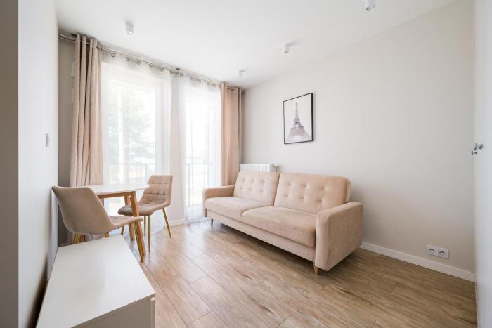 Kłobucka Harmony Apartment by BookingHost