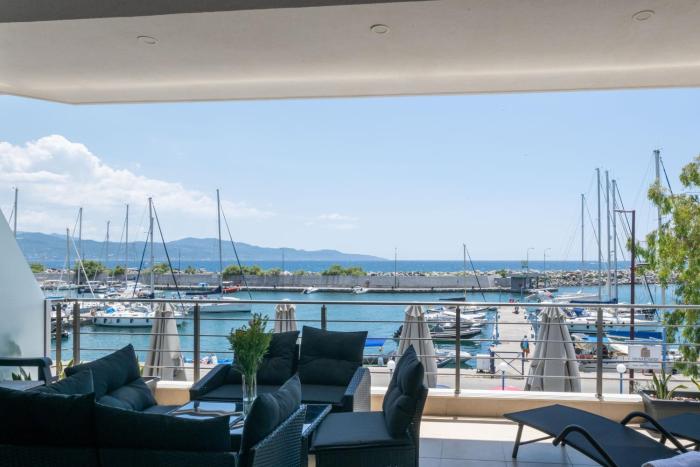 Infinite Blue Residence ,Centro Marina Kalamata A1