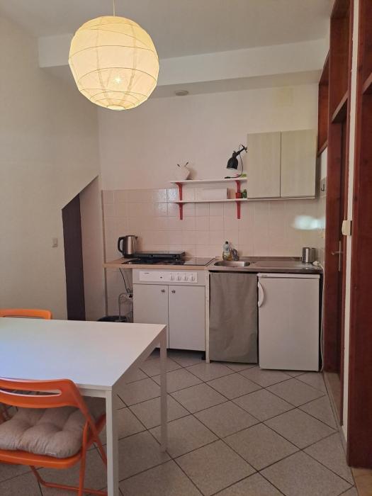 Angelas apartment