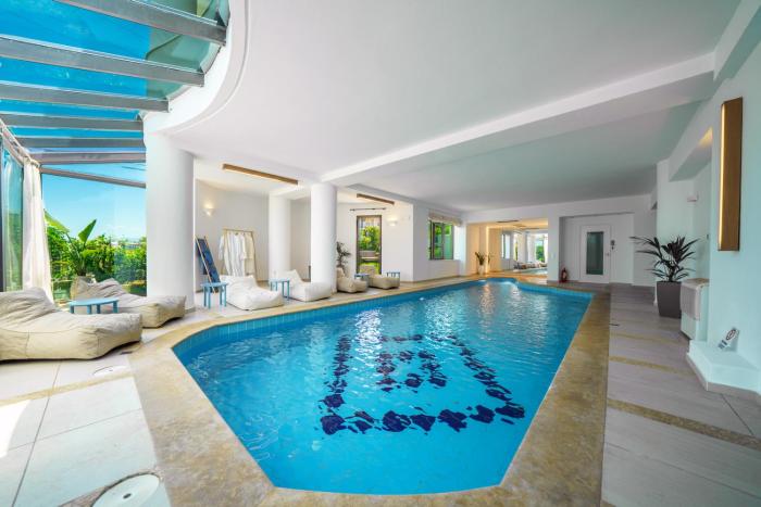 Crethion A Private Cretan Sanctuary , Pool, Jacuzzi, Gym & Entertainment