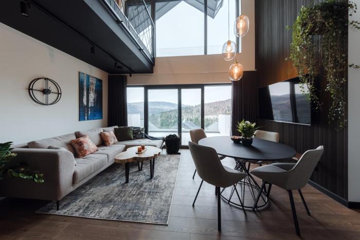 FORT HILL M2 Luxury Apartment - Private Jacuzzi & Mountain View