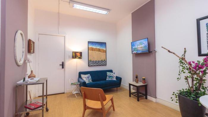 WiFi AC 5 min to VLT Metro Ideal for work and tourism