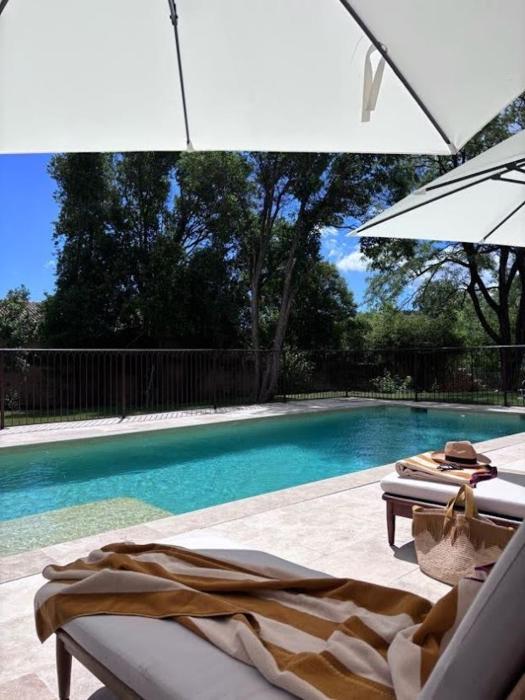 Maison Majorine - L Atelier - Charme et Piscine près dAvignon