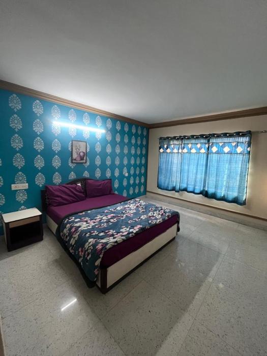 ROYAL budget Rooms
