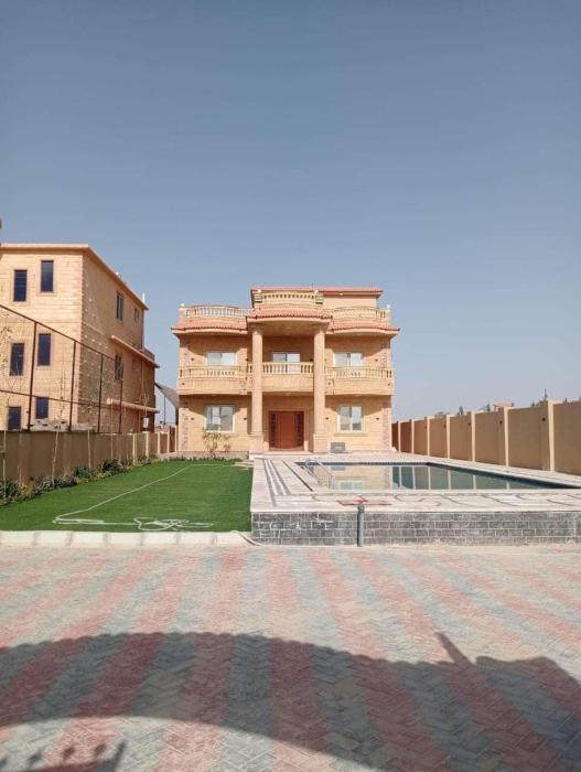 Villa Italiana - European Countryside