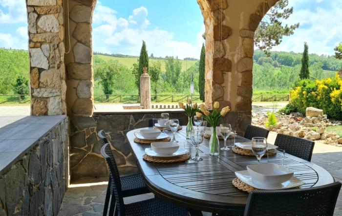 VAL DORCIA DELUXE 3 incantevole casa con vista sulle colline, WiFi e parcheggio