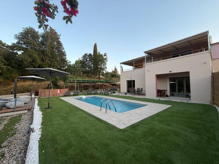 Sonica Villas