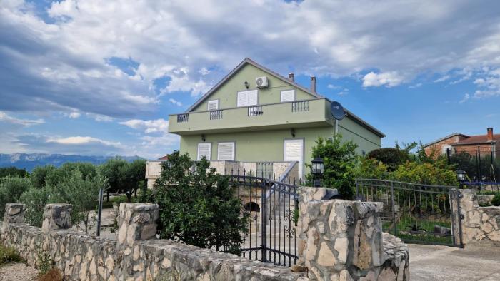 Villa Eagle