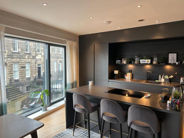 Modern flat in New Town
