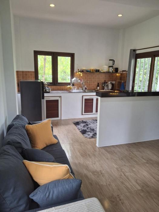 2 Aircons, Hammock, Ergonomic Chair, Fast WIFI