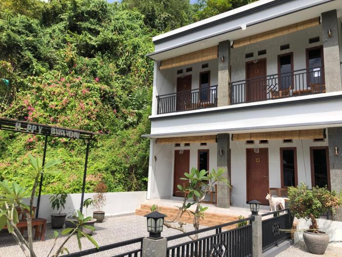 Naomi Homestay