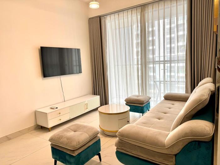 Luxury 2br Midtown The signature Block B