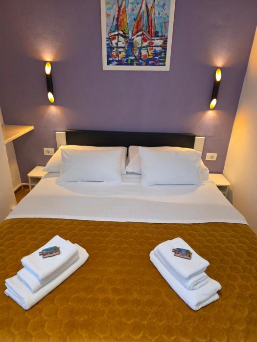 INCHY ACCOMMODATION - in the heart of Diocletians Palace