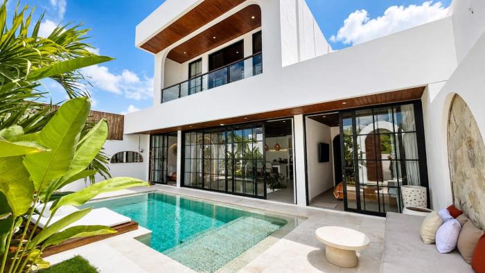 Villa Naikan - Enclosed Modern 3BR, with Private Pool & Sunken Lounge