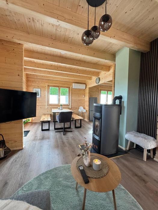 Modernes Blockhaus mit Sauna Flair