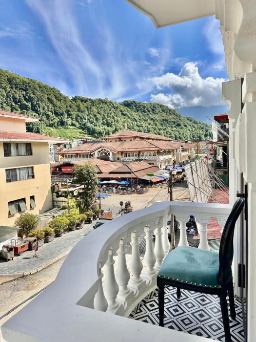 Anara Sapa Hotel & Coffee