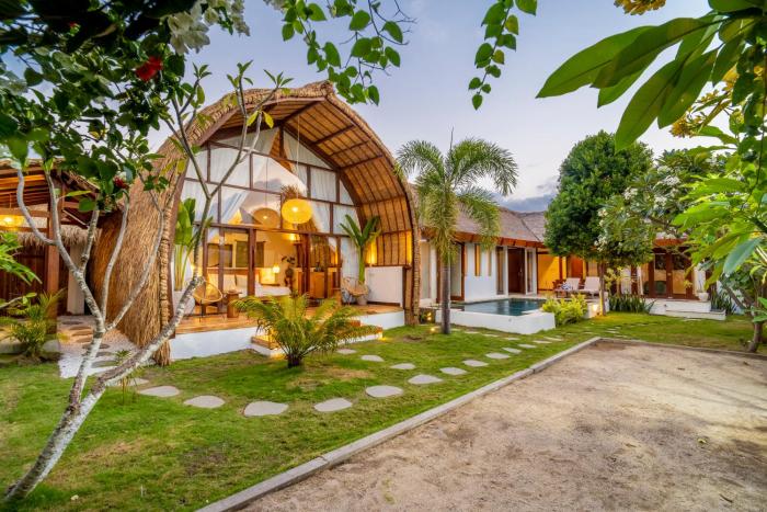 Villa Banten - Spacious 2BR with Pool