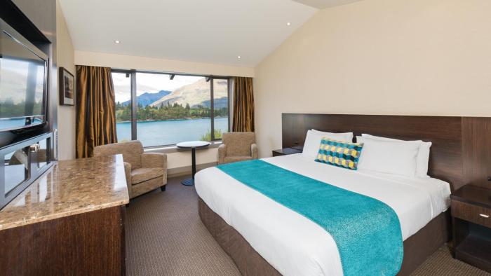 Copthorne Hotel and Resort Lakefront Queenstown