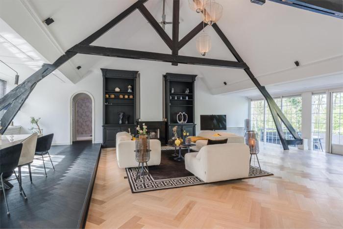 Exclusieve wellnessvilla 550 m2 met 5 slaapkamers, sauna en fitnessruimte