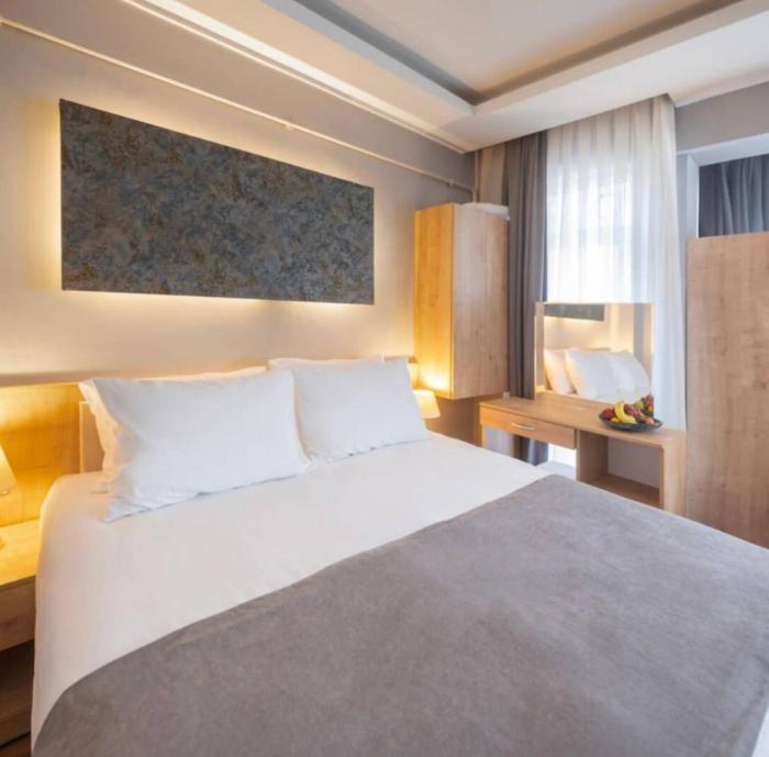 Taksim Square - Deluxe Studio 201