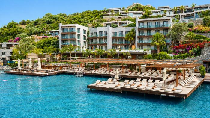 Mare Deluxe Residences & Villas