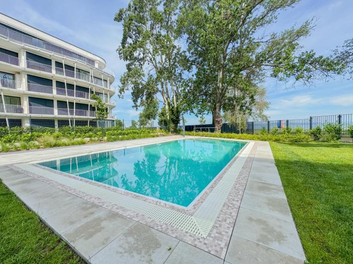 Silverbay Garden Apartement