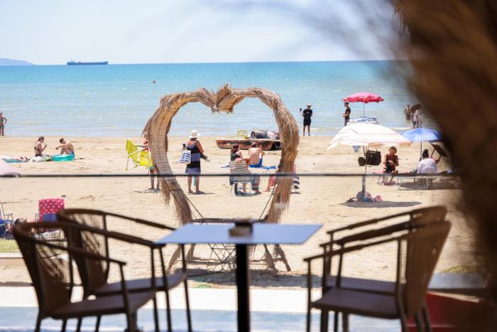 Toro Beachfront Hotel