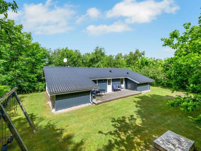 Holiday Home Fredger - 1-8km from the sea by Interhome