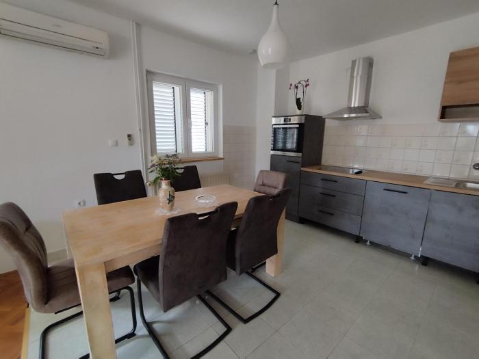 Stylish family apartment