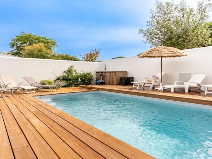 Maison neuve avec piscine chauffée – 4 chambres, près plage - FR-1-835-39