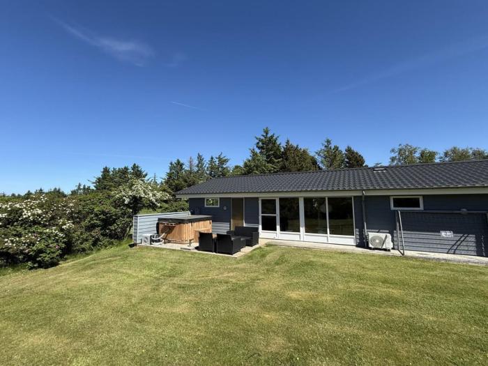 Holiday Home Luchia - 200m to the fjord by Interhome