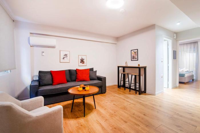 One Bedroom Patio Apartment