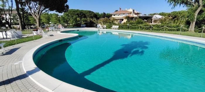 10-min-to-the-beach Caorle-Duna Verde Apartment with swimming pool