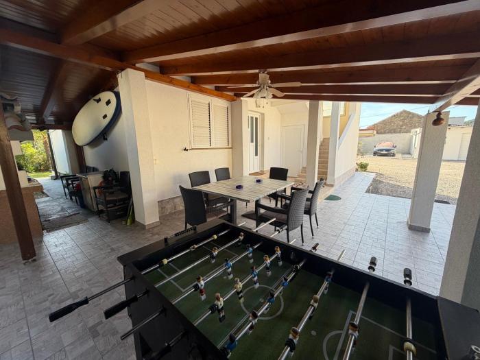 More Space, More Memories -Lana Rab Apartment
