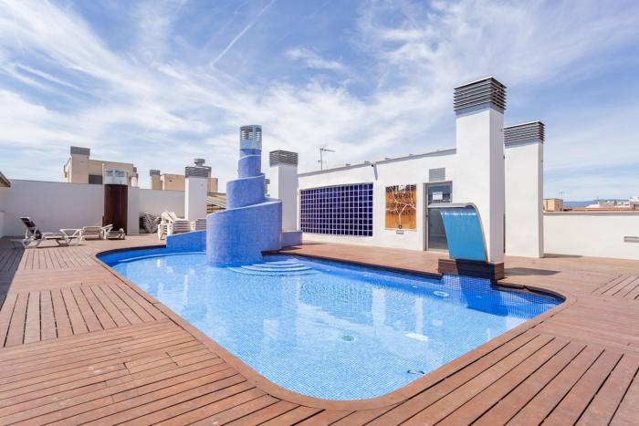 For A Stay Monaco Beach Family