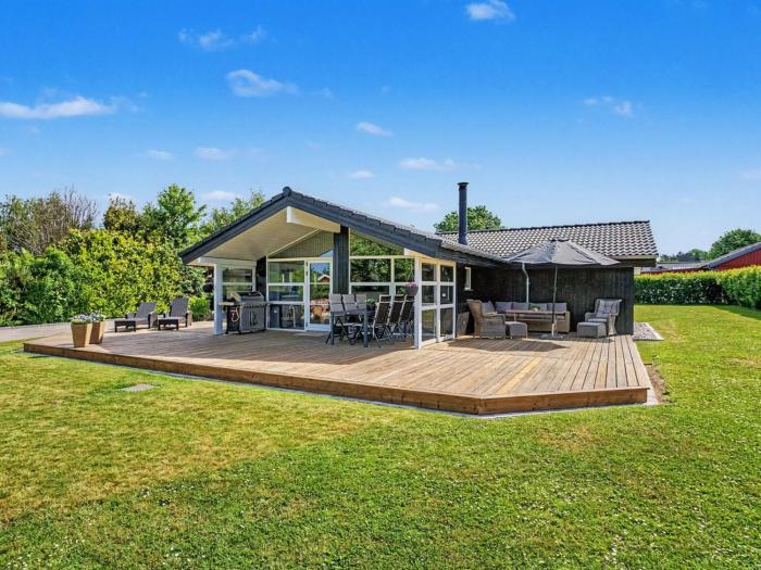 Holiday Home Frederikke - 875m from the sea by Interhome