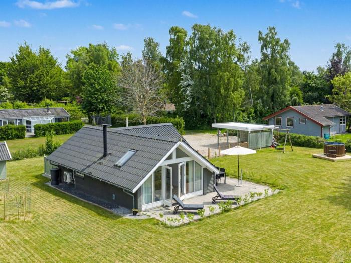 Holiday Home Hielm - 490m from the sea by Interhome