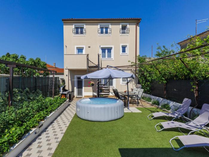 Apartment L&V by Interhome