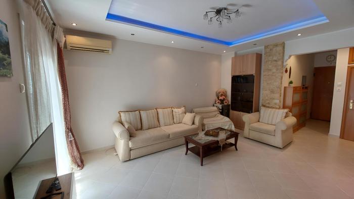 Modern Central Apartment